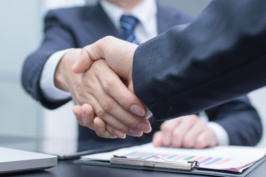 negocios inteligentes, trato, deal, negociar, negociación
