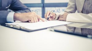 firma de contrato de adhesión