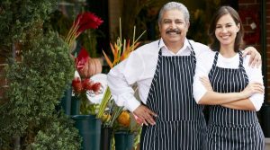 Una pareja en su negocio