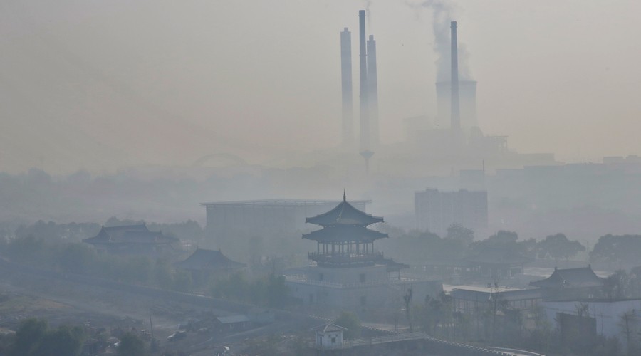 ciudad china en cuarentena por coronavirus covid-19