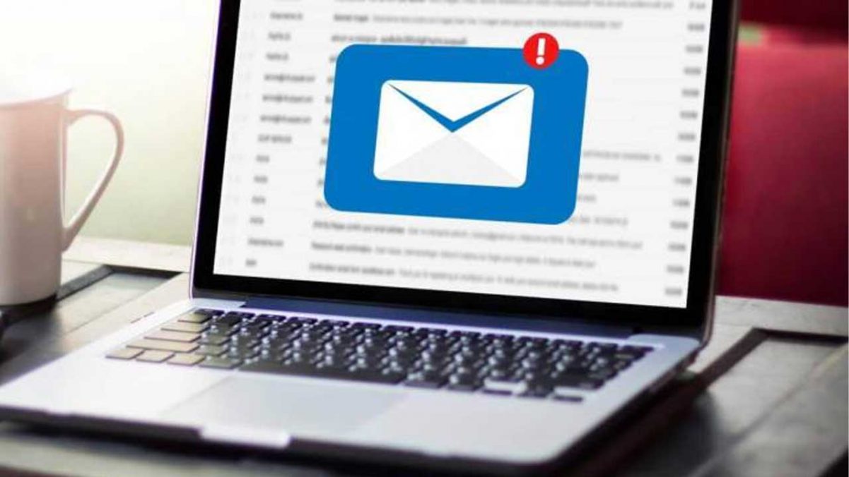 La notificación por e-mail no se realizó si la autoridad no demuestra su recepción